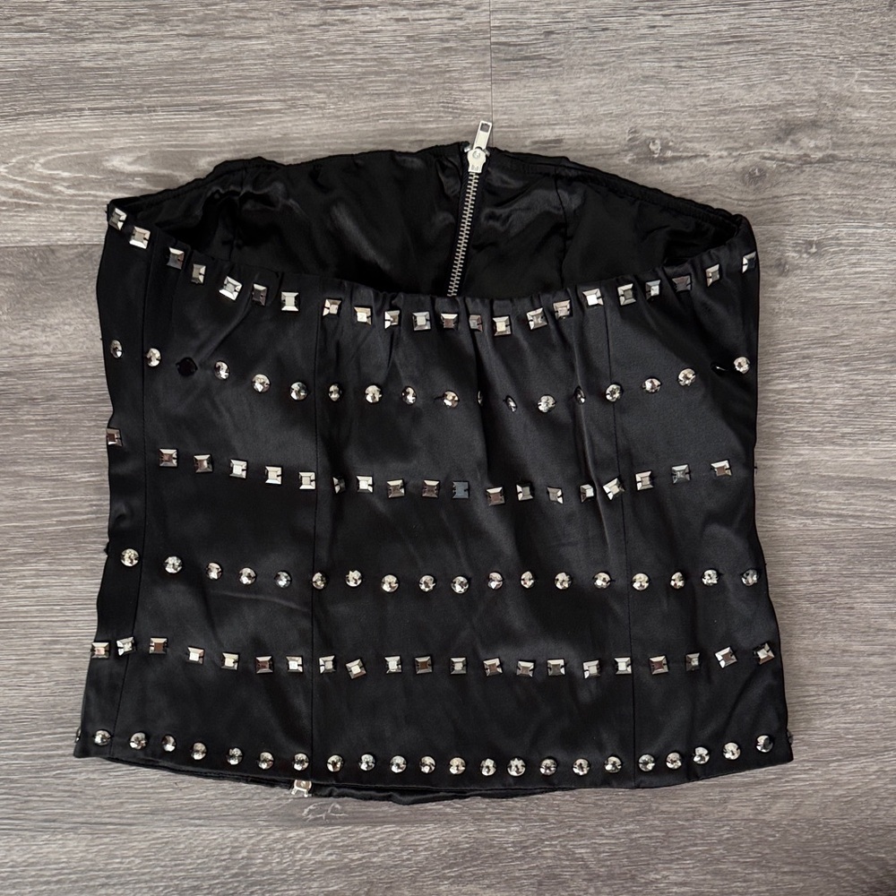 Wet Seal Black Satin Corset Top with Silver Studs - Picture 3 of 10